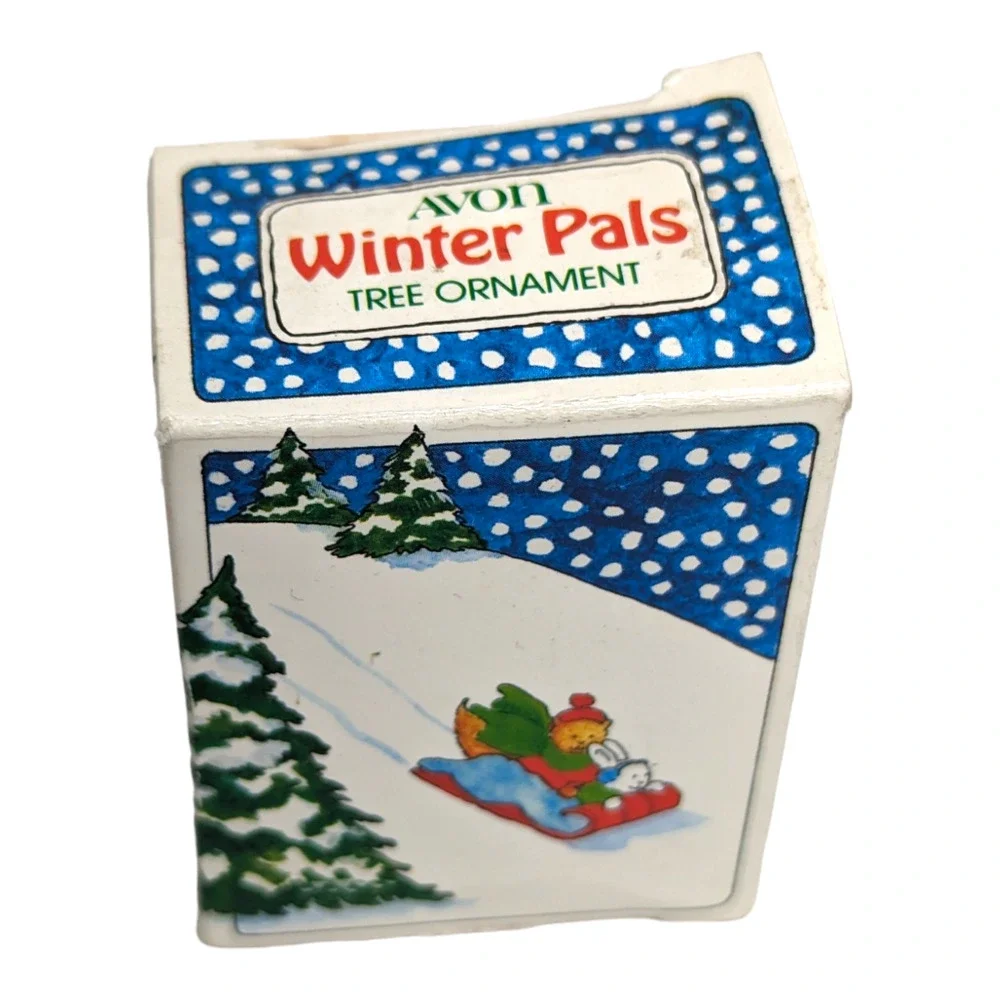 Avon vintage winter